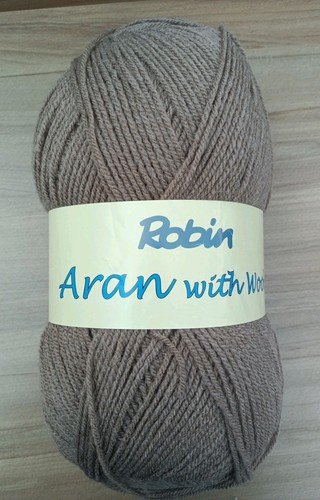 Robin aran with wool - robin,