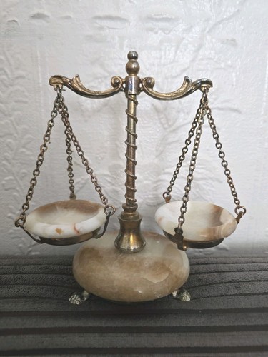 Vintage onyx scales justice - onyx, of