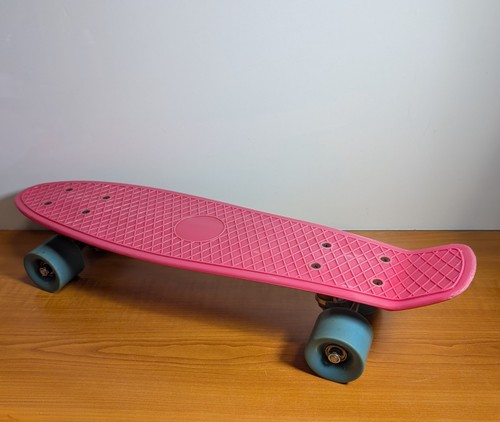 Retro plastic cruiser - 22",