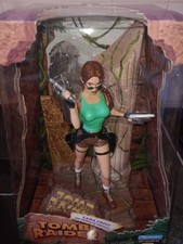 Lara Croft tomb  raider jungle
