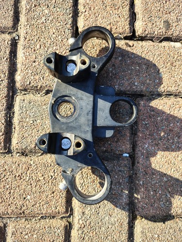 Triumph tt600 top - yoke, with