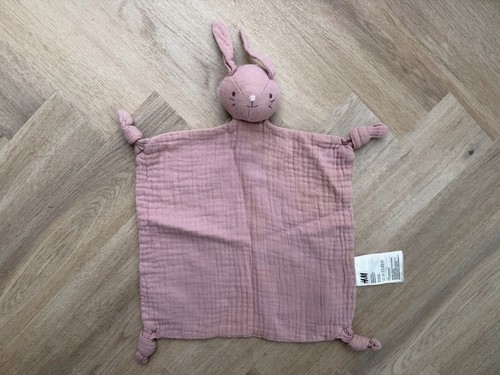 Bunny rabbit comforter - h&m,