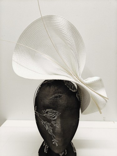 White large straw fascinator - large,