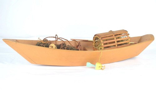 Vintage hand made wooden - 21",
