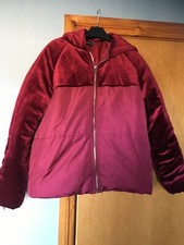 Pretty Little Thing Ladies