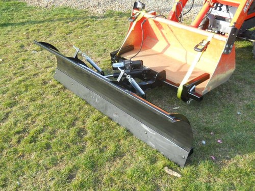 Compact tractor front loader - front,