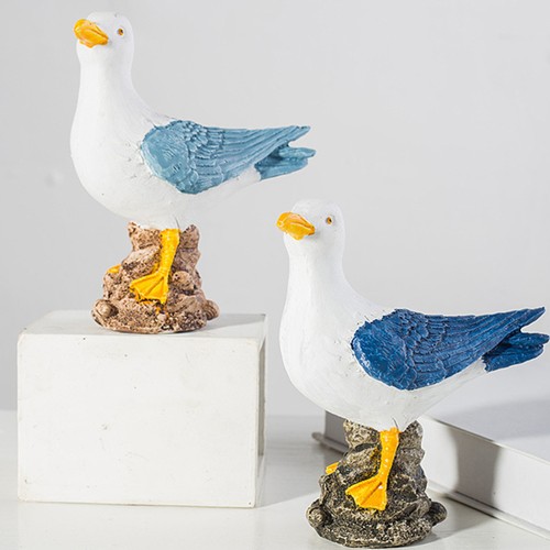 Resin bird sculpture - , living