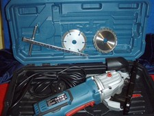 Erbauer EMCS650, Mini Circular Saw, 240v, 85mm Blade. 650w, Laser Guide, Case,