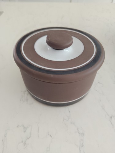 Hornsea pottery contrast - hornsea,