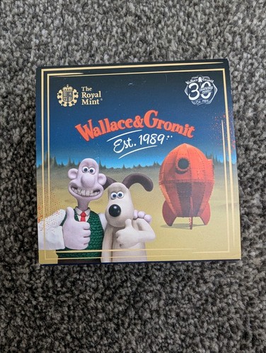 Wallace and gromit silver - and,