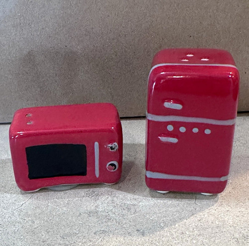 New cracker barrel - new, red