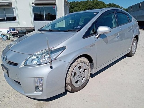 Breaking toyota prius 2010 - breaking,