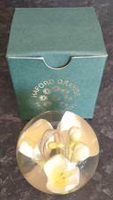 Haford Grange Boxed 2004 Small Resin Paperweight  White Flowers FREE UK DELIVERY