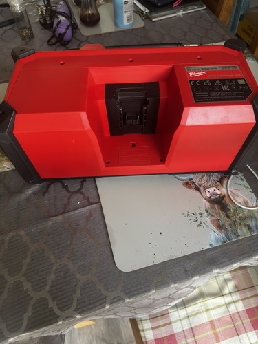 Milwaukee m18rad dab 18v - dab,