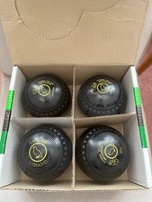 taylor ace lawn bowls size 1
