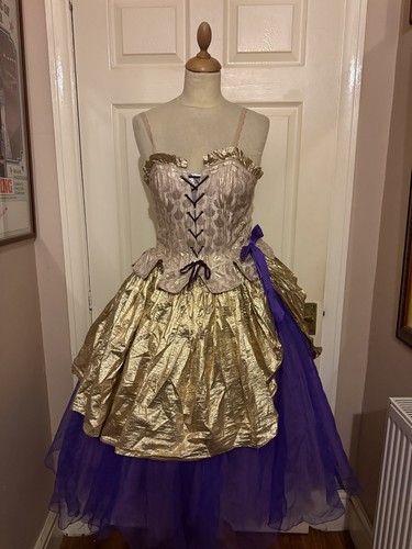 Childs teenage girl pantomime - girl,