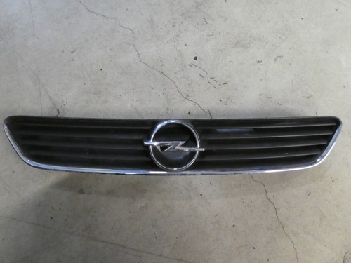 Radiator grille opel astra - opel,