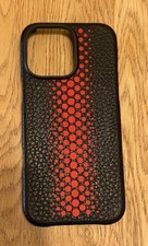 Vaja Dotted Grip iPhone 16 Pro