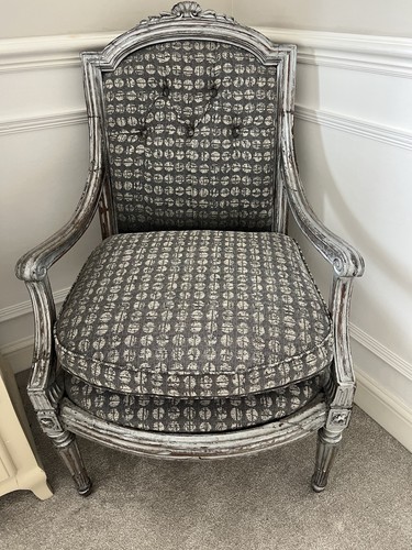 Louis style gilded chair - louis,