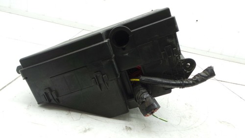 Mazda engine bay fuse box - mazda,