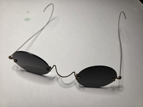 Antique 1880s rimless - antique,