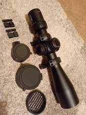 Vector Optics Veyron 4-16x44