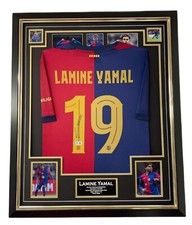 Barcelona LAMINE YAMAL Signed