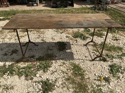 Vintage trestle table with - table,