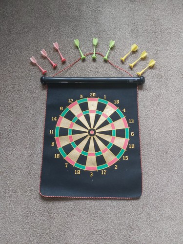 Magnetic dart board - magnetic,