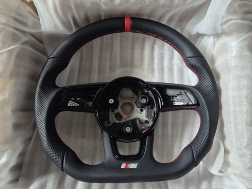Audi steering wheel - steering, line
