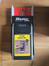 Master Lock Weatherproof Wall