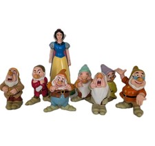 Vintage disney store - vintage, snow