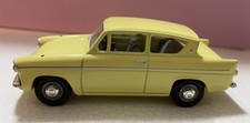  1/43 VANGUARDS FORD ANGLIA