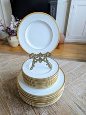 24 piece Royal Worcester Viceroy Gold Dinner Set. (12 X Dinner 12 X Side Plates)