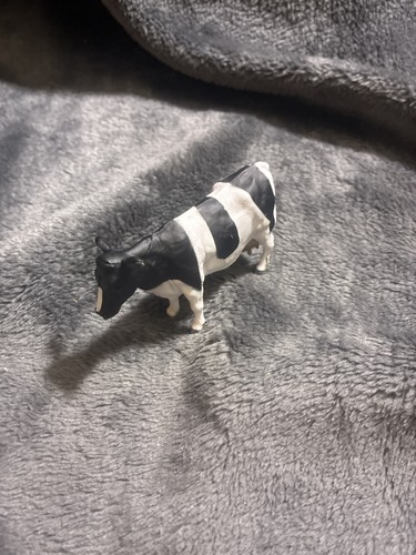 Britains cow figure black - figure,