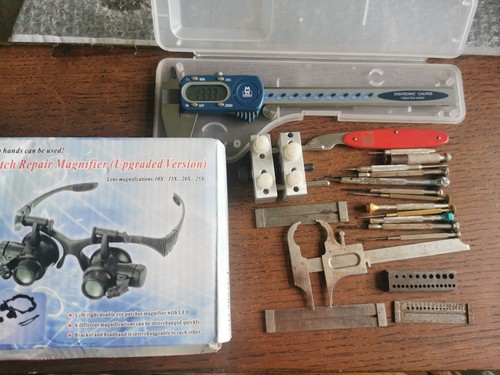 Watchmaker tools new boxed - /,