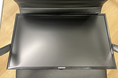 Samsung screen monitor - pc, 24"