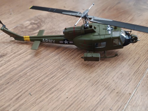 Army vietnam era huey - vietnam,