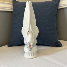 LLADRO Vintage Porcelain White