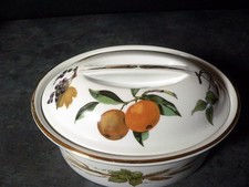 Royal Worcester Evesham Lidded