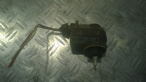 Peugeot 306 1994 headlighth - peugeot,