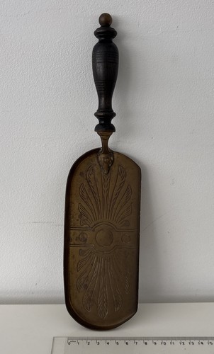 Brass butler table crumb scoop - butler,