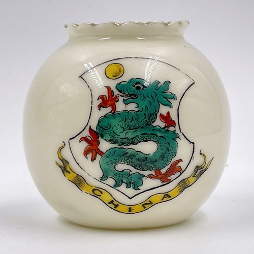 Vintage swan crested - crested, china