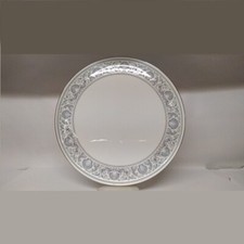 WEDGWOOD DOLPHINS WHITE CAKE