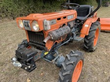 Kubota B7100 D Compact Tractor 4WD And 2WD