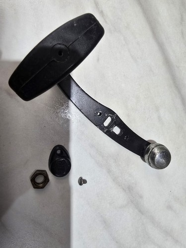 Penn 525 handle - handle, assembly