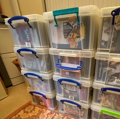 100 vhs tapes - of,