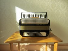 Accordion Hohner concerto 111 72 base