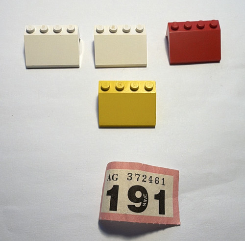 Lego sloped bricks - x4,