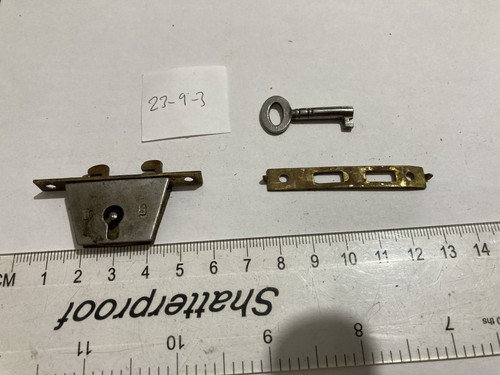Writing slope lock
